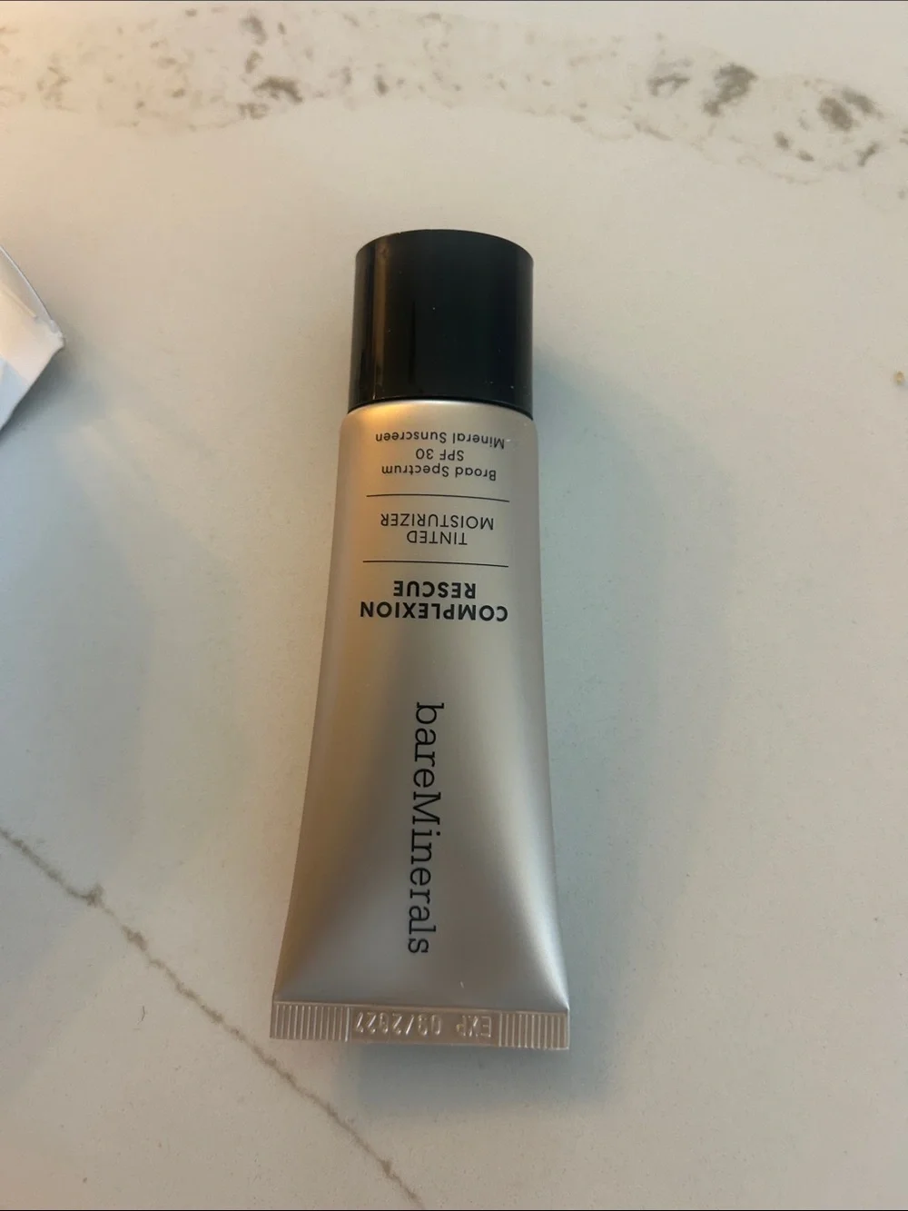 bareMinerals Complexion Rescue Tinted Moisturizer with SPF 30 Hydrating Pecan 05
